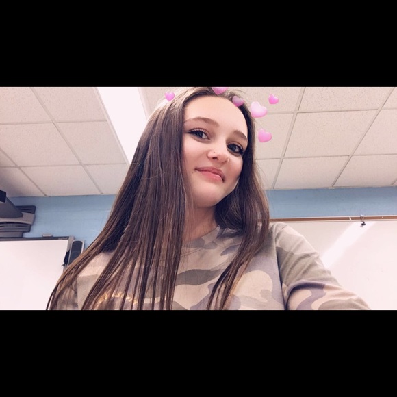 alexis_h2003